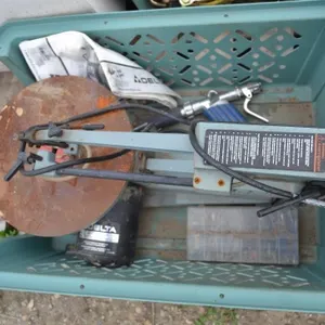 Delta scroll saw, 16 inch
