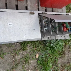 Flat Aluminum tool box