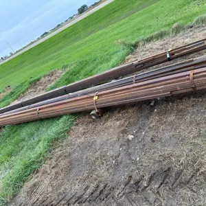 Assorted lengths square tubing