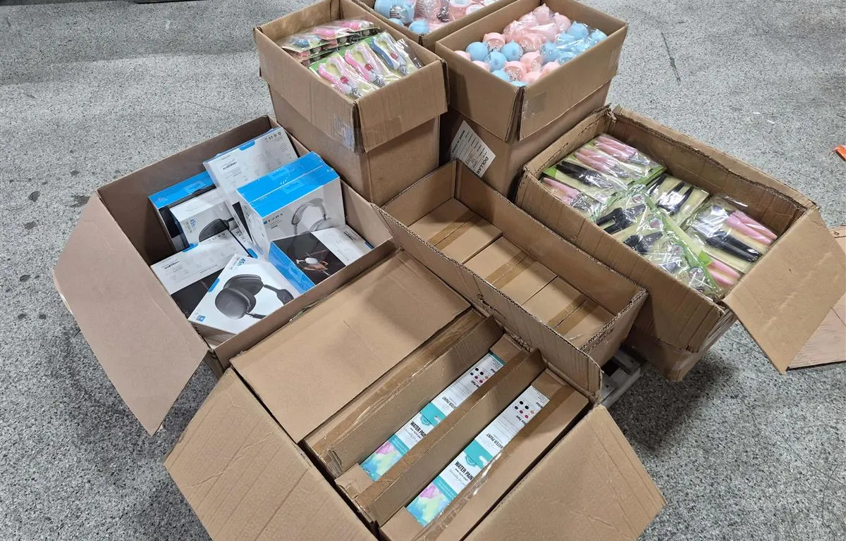 Wireless Headphones, Pet Supplies, Art Supplies & More
UNRESERVED