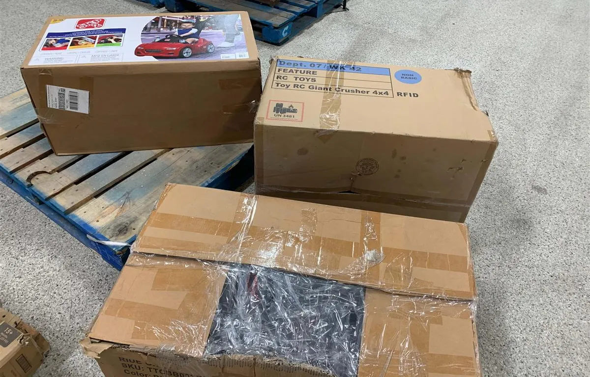 Assorted Children's Ride-On & RC Toys
UNRESERVED