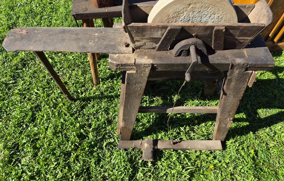 Antique Foot-Pedal Grinding Stone
UNRESERVED