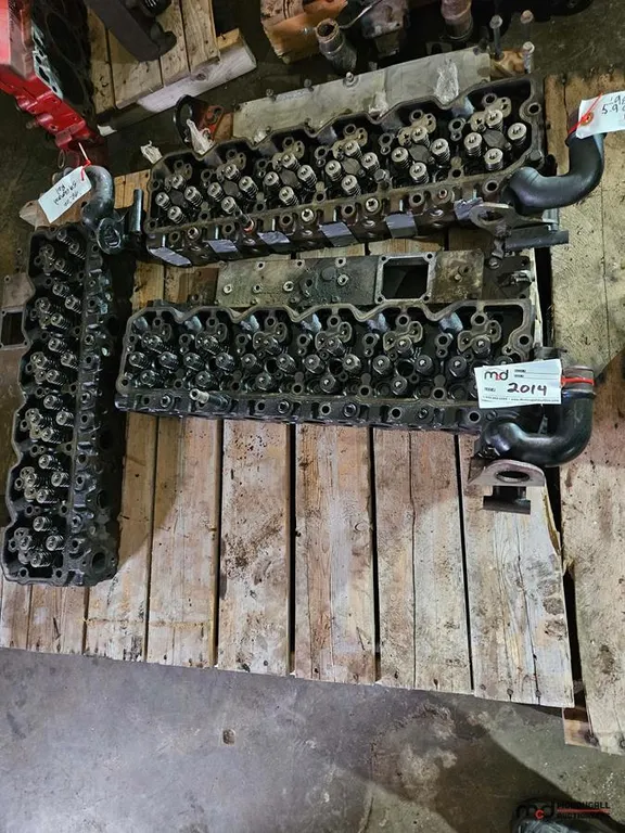 Cummins 5.9L Cylinder Heads
UNRESERVED