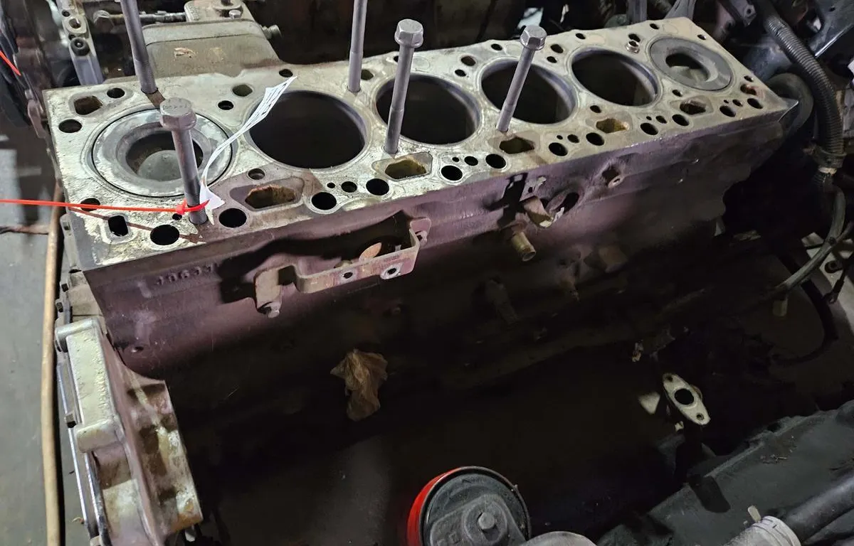 Inline 6 Diesel Engine Long Block
UNRESERVED
