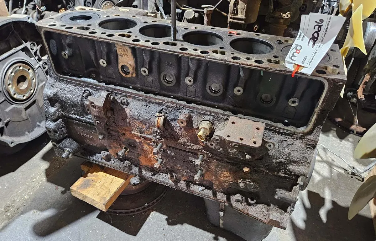 Inline 6-Cylinder Diesel Engine Block Assembly
UNRESERVED