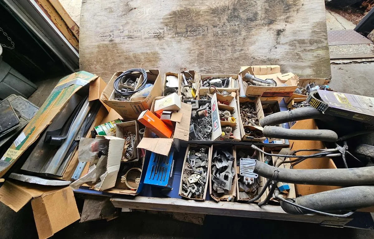 Assorted GM Automotive Parts and Hardware
UNRESERVED