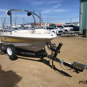 2008 Chaparral 180 SSI Bowrider Boat w/ EZ Loader Trailer