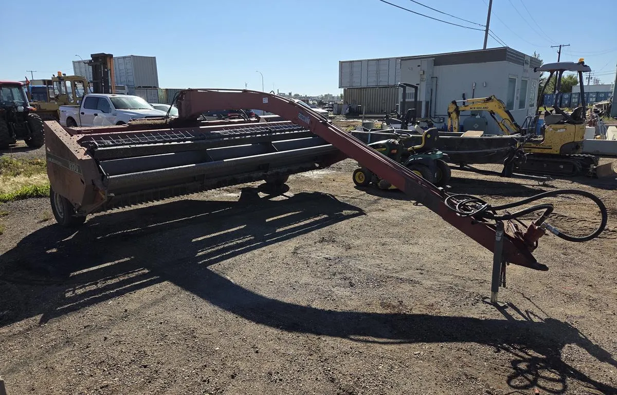 Case IH 8370 Haybine
UNRESERVED