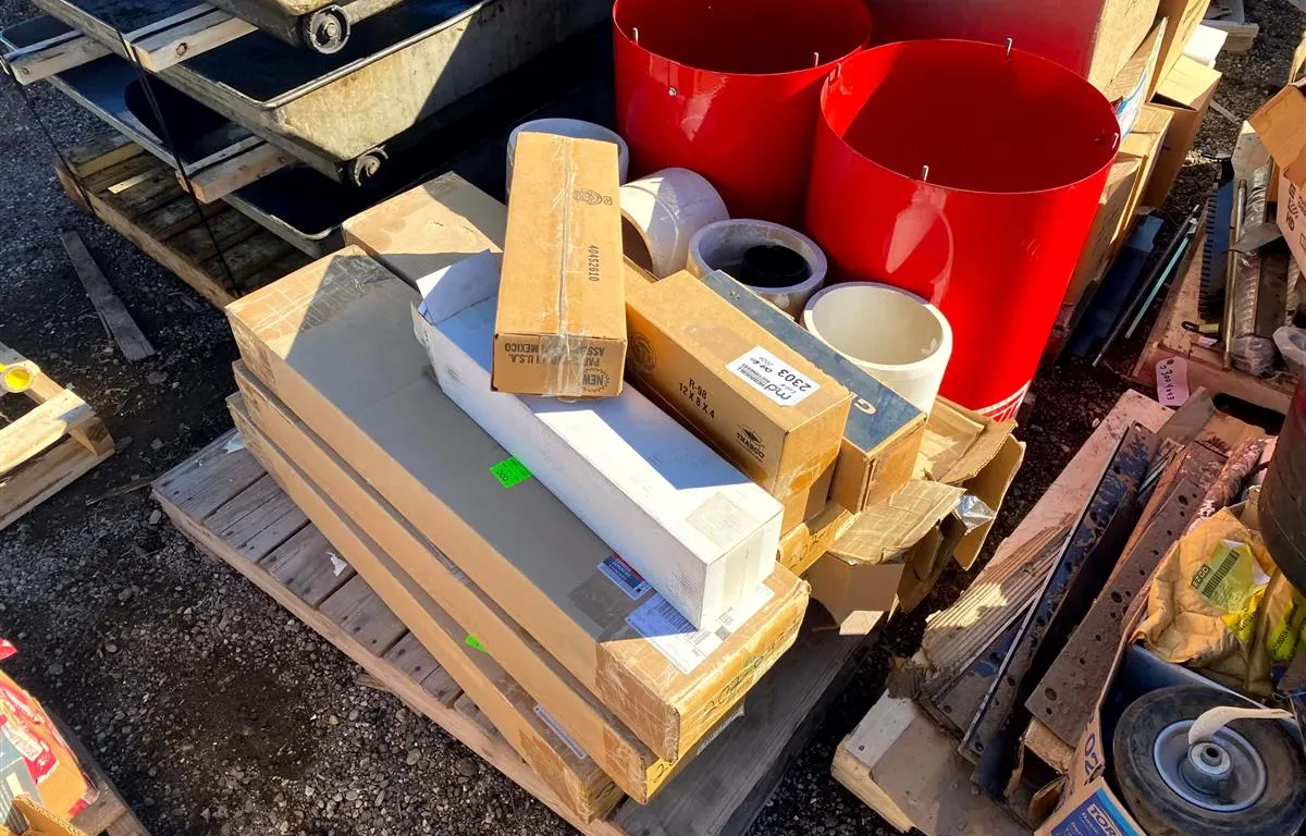Mixed Industrial Pump & Plumbing Supplies
UNRESERVED