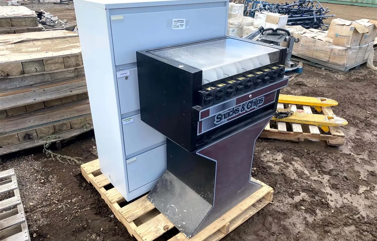 Snack & Chips Vending Machine & Metal Filing Cabinet
UNRESERVED