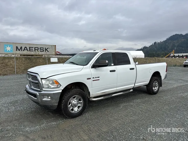 2015 Ram 2500 4x4 Crew Cab Pickup