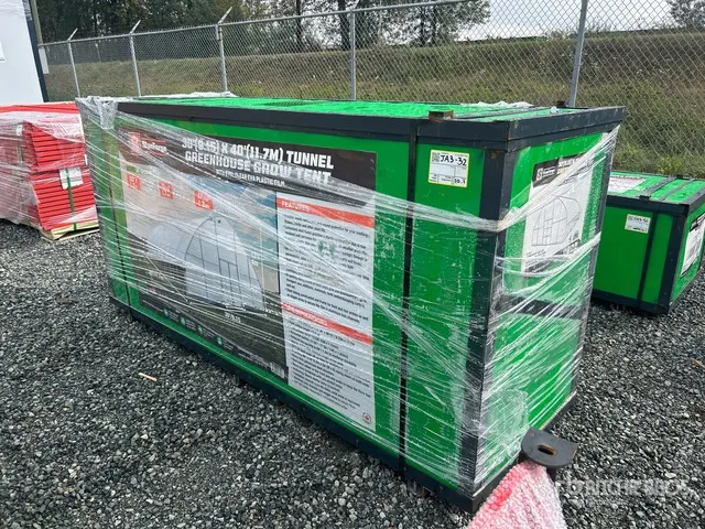StanForge GH3040 30 ft x 40 ft Tunnel Greenhouse (Unused)