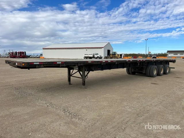 2014 Fontaine Tri/A 53 ft - 73 ft Extendable Flatbed Trailer
