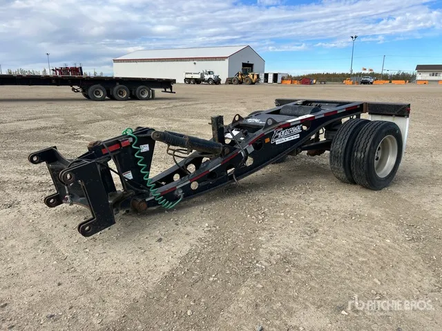 2011 Express Nitro-Stinger S/A Booster Axle
