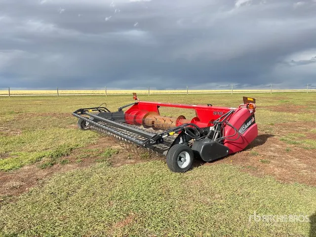 2008 Case IH 2016 15 ft Combine Header