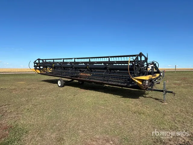 2010 Honey Bee SP36 36 ft Draper Combine Header