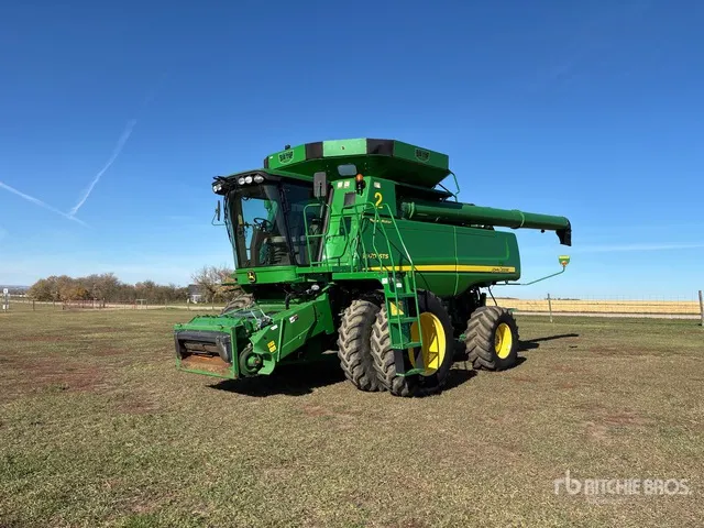 2011 John Deere 9870 STS Combine Harvester