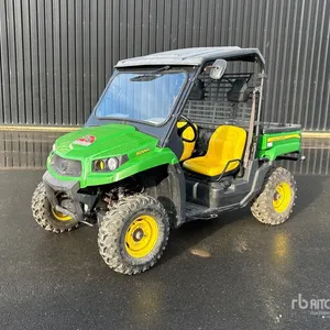 2015 John Deere Gator XUV 550 Utility Vehicle