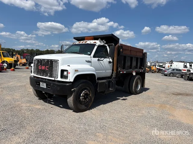 2000 GMC C7500 4x2 S/A Dump Truck