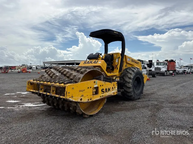 2020 Sakai SV544T Padfoot Drum Compactor