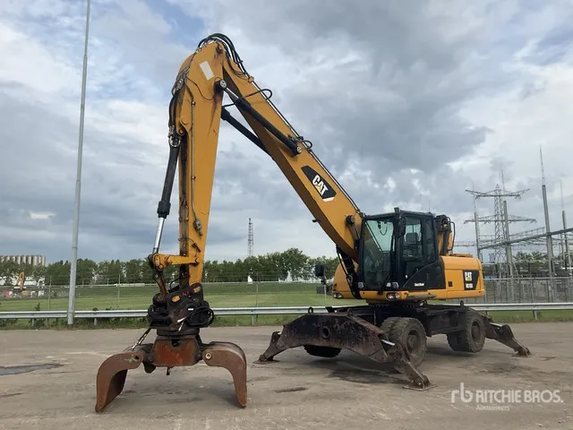 2012 Cat M318DMH Wheel Material Handler