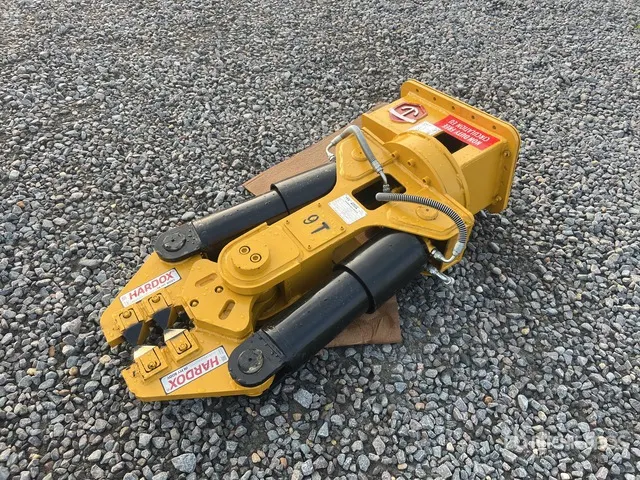 2026 HW HWTPV80 Rotating Concrete Crusher (Unused)