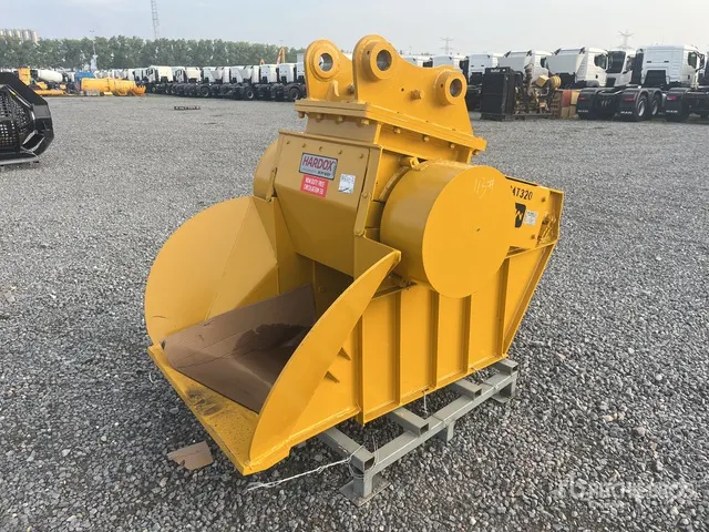 2026 HW BKT32034CRUSH 700 mm Excavator Crusher Bucket (Unused)
