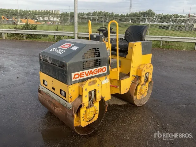 Bomag BW100ADM-2 Double Drum Roller