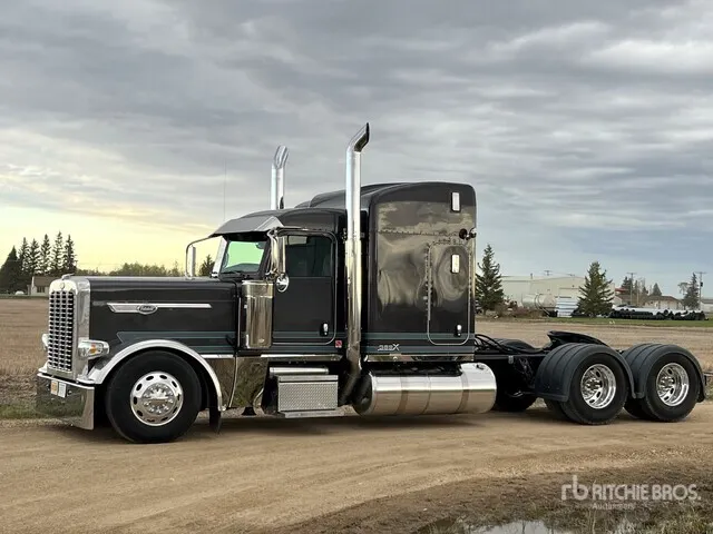 2024 Peterbilt 389X 6x4 T/A Sleeper Truck Tractor