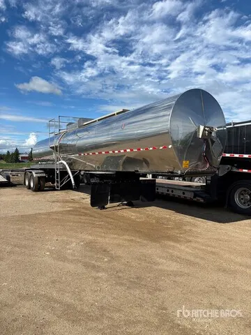 1980 Polar 26000 L T/A Tanker Trailer