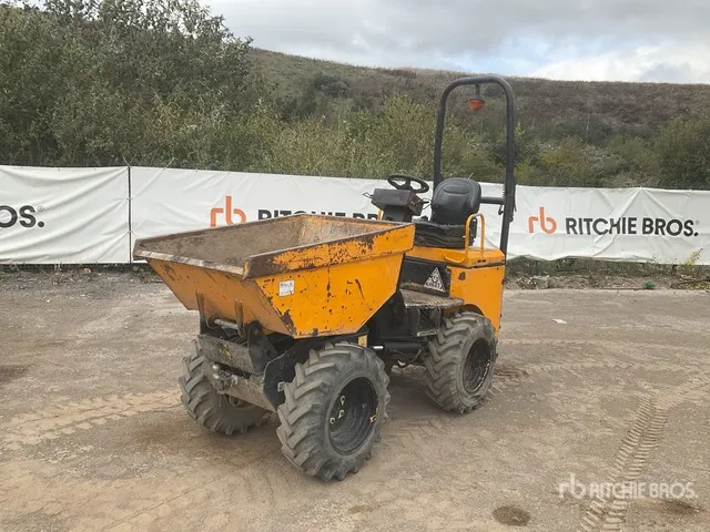 2015 JCB 1THT 1 ton 4x4 Hi-Tip Dumper