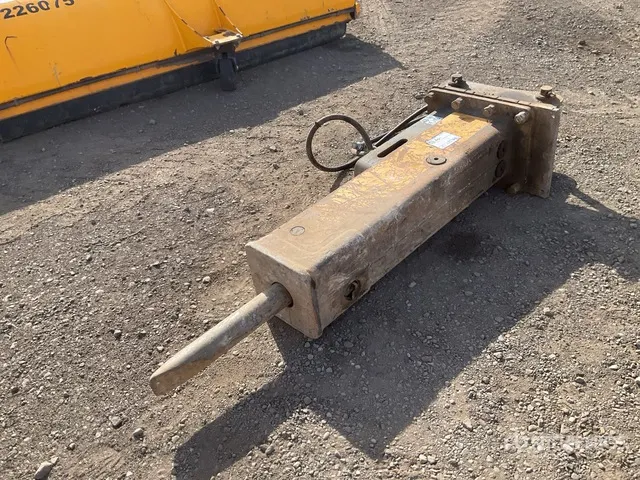 Soosan 1400 mm Hydraulic Breaker