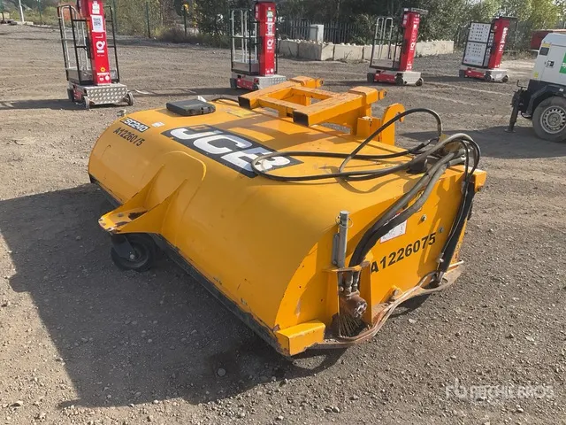 2021 JCB SC240 Sweeper Attachment