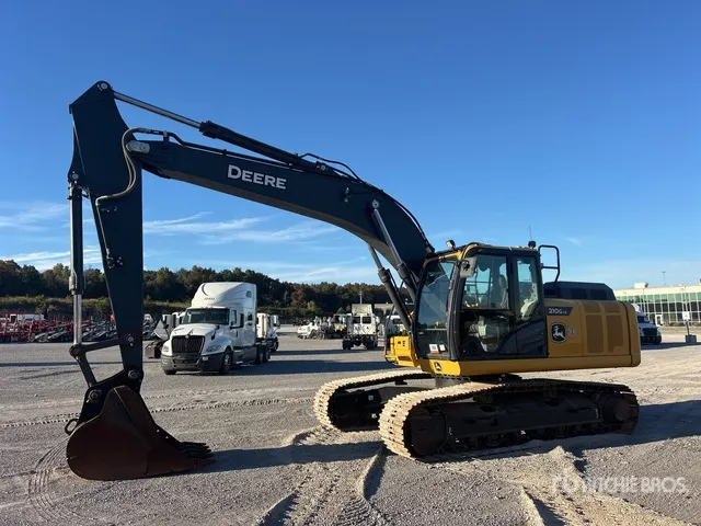 2022 John Deere 210G LC Tracked Excavator
