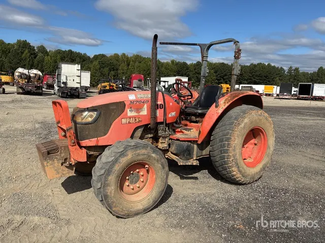 2012 Kubota M7040HD-1 Utility Tractor