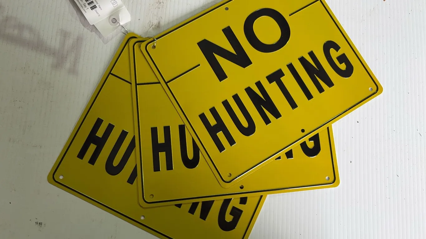 3 - 8"x12" Metal Reflective "No Trespassing" Signs