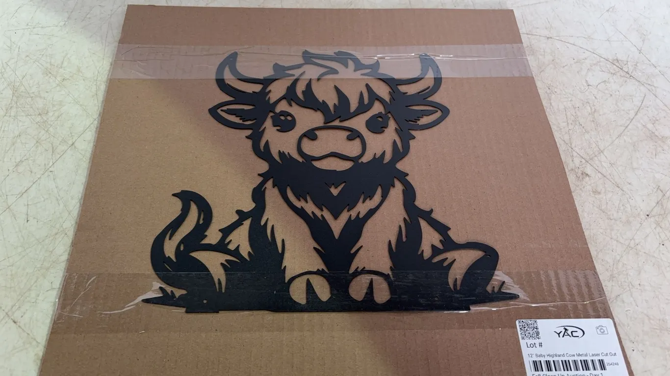 12" Baby Highland Cow Metal Laser Cut Out