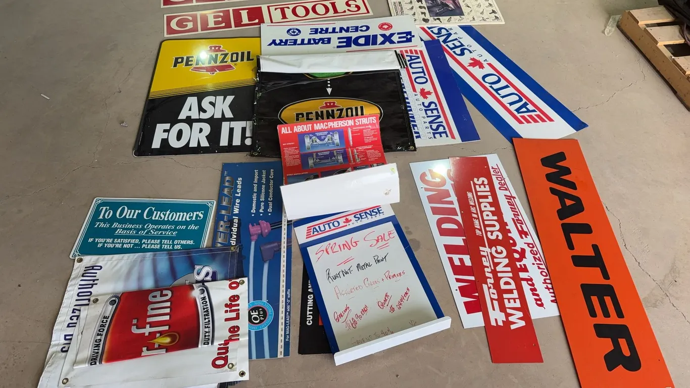 Shop Signs/ Banners