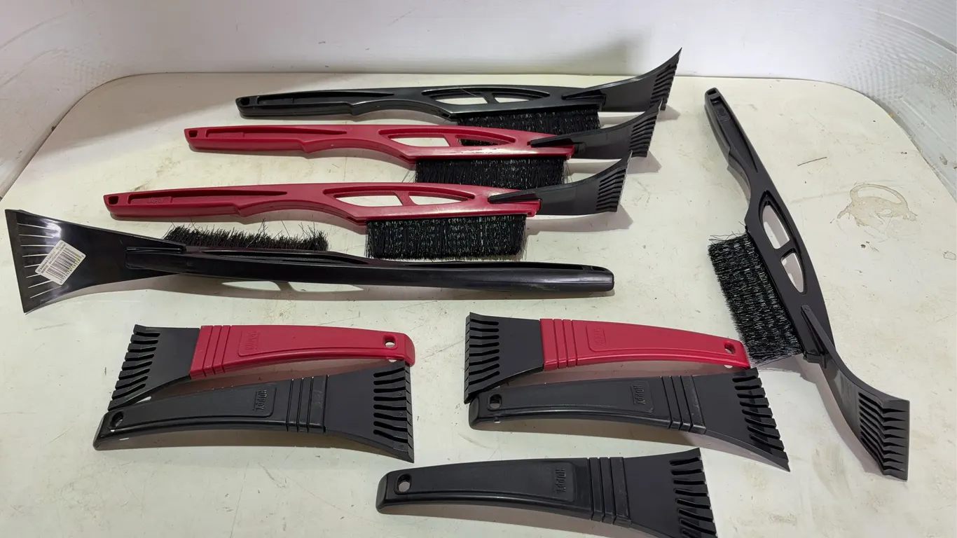Snow Brushes/ Scrapers