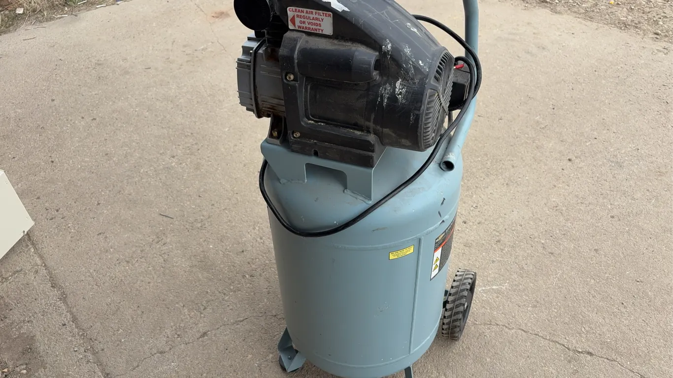 20 Gallon 1.6 HP Air Compressor