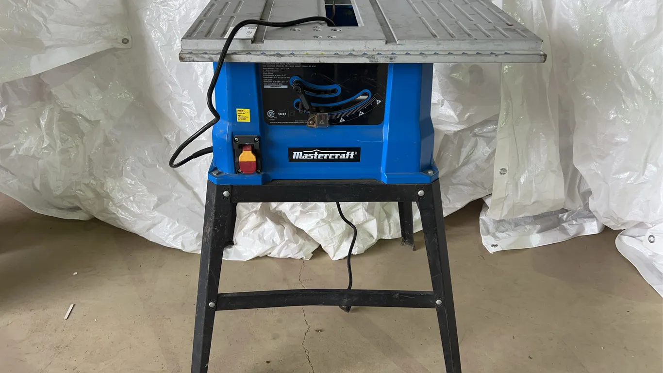 Bench Saw