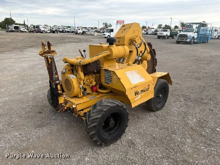 2000 Vermeer TC4A trench compactor
