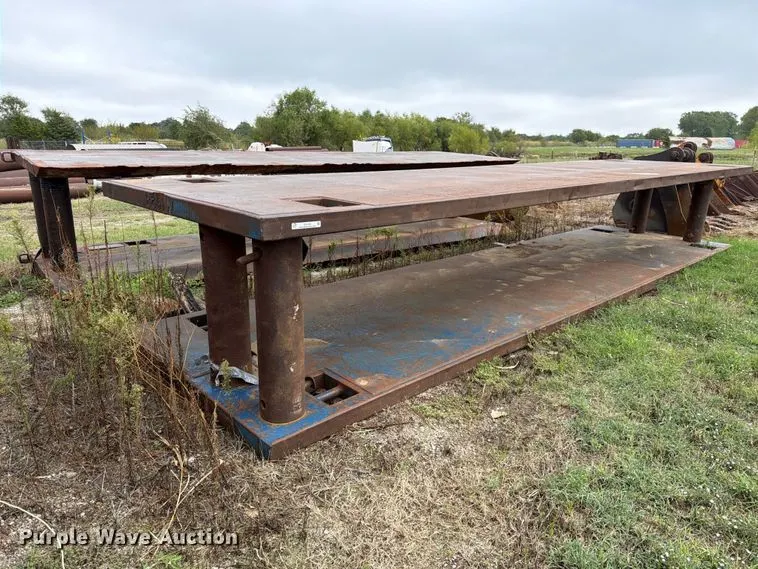 (2) steel trench shields