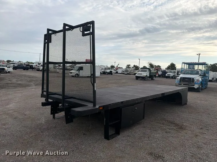 Flatbed