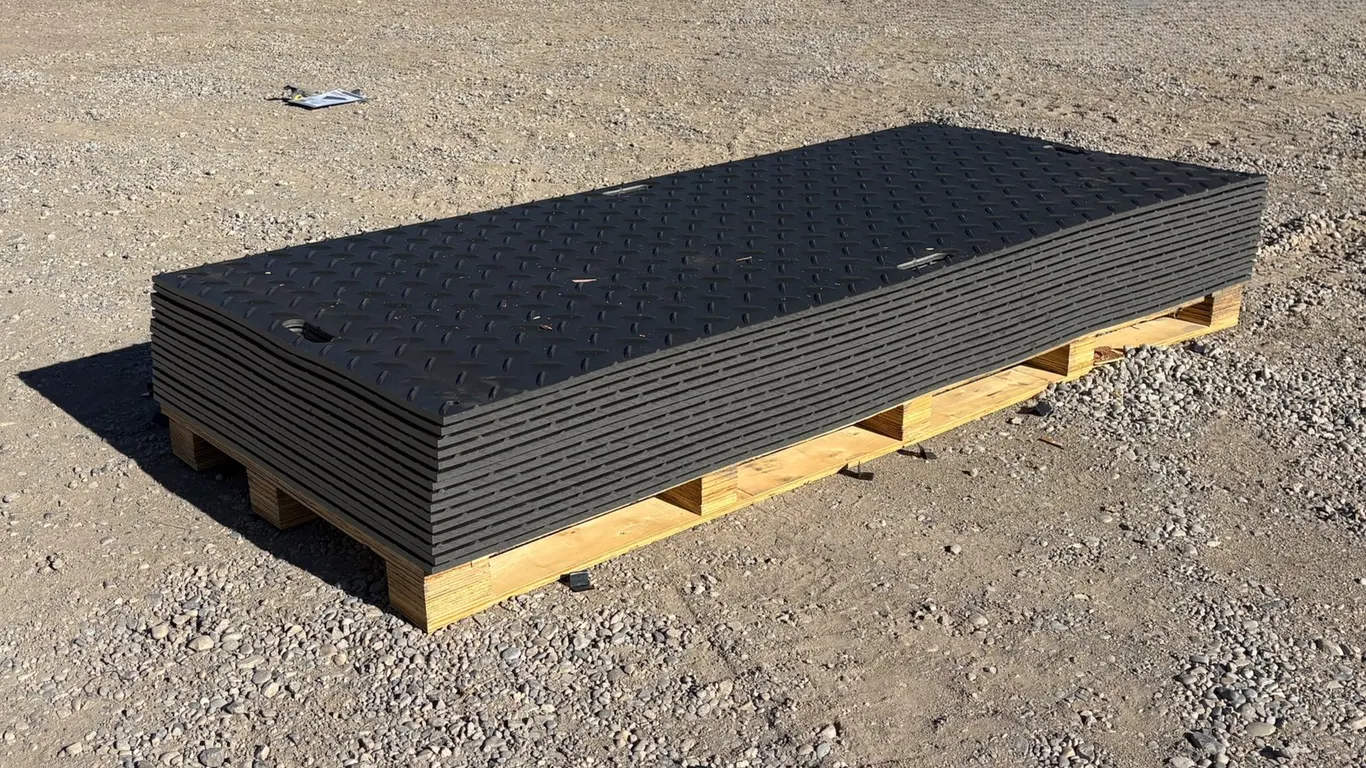 Unused Polyethylene Ground Protection Mats