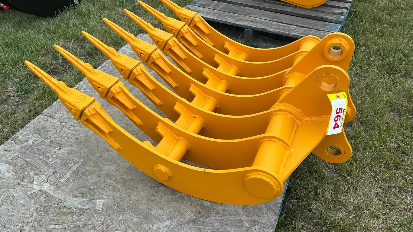 2026 GIYI CAT305 EXCAVATOR RAKE WITH TEETH S/N C-305PZ32-864