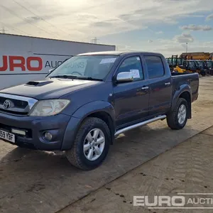2010 Toyota Hilux Invincible 