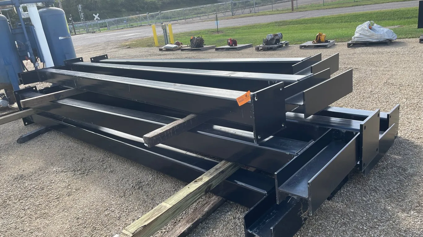 (9) Heavy Duty Metal Stands