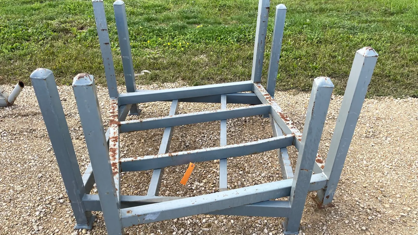 (2) Heavy Duty Metal Stands
