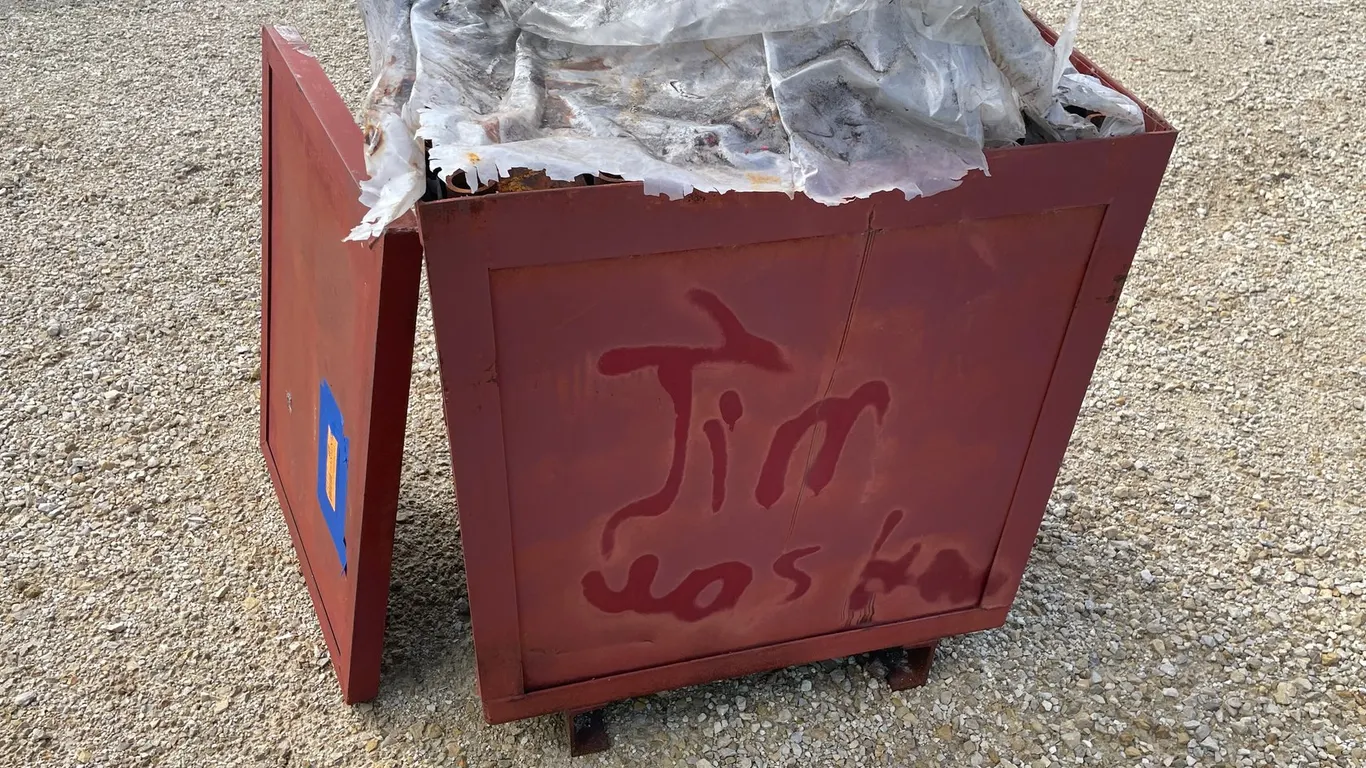 Metal Box with Pipe Legs